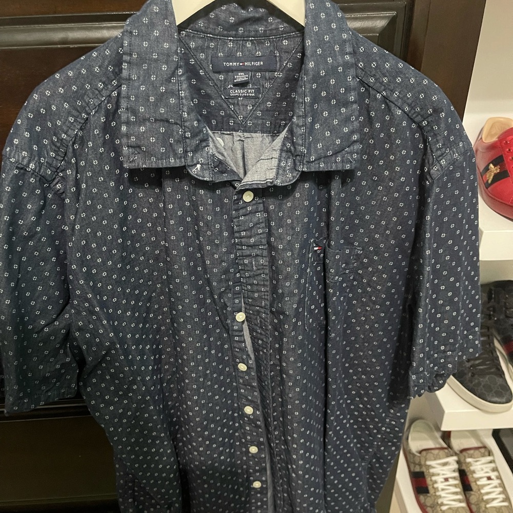 Bundle of tshirts/shirts